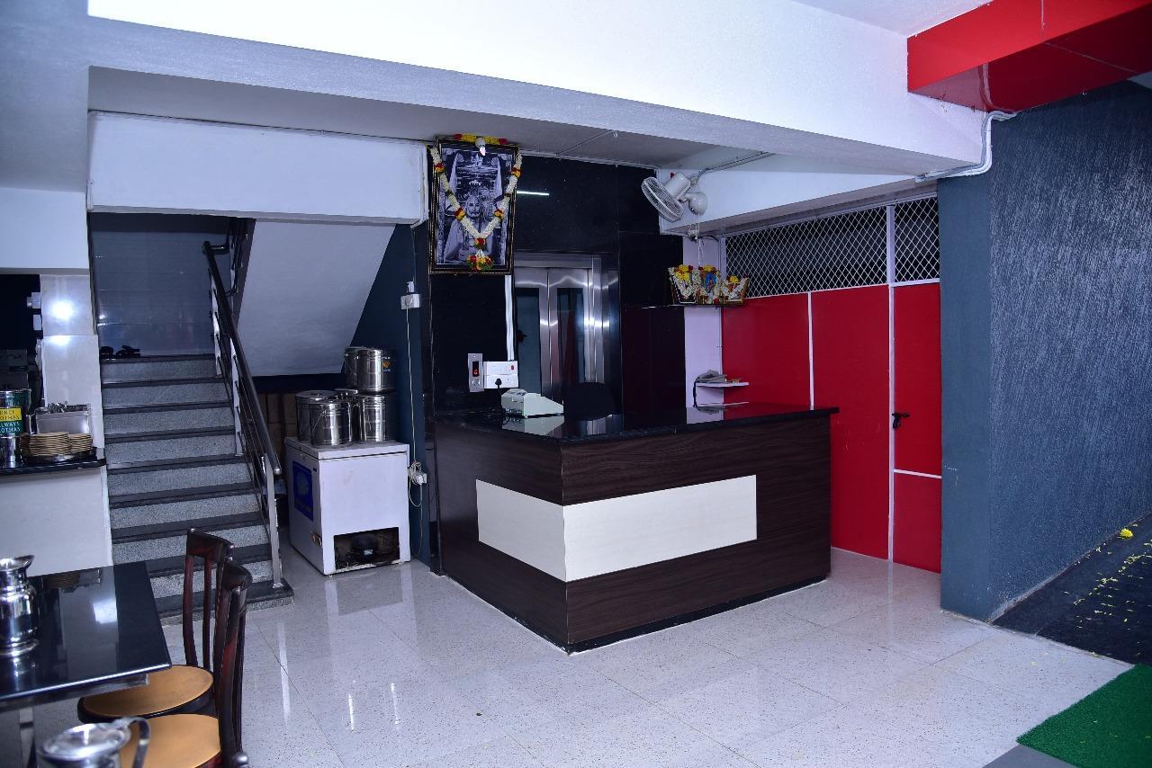 Iroomz Dwaraka Residency Bellary Kültér fotó